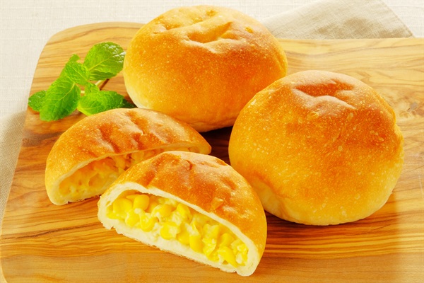 コーンパン10個