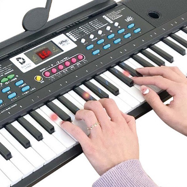 61鍵盤 ガイド機能付き電子キーボード 楽天市場】電子キーボード 光る鍵盤 ガイド機能付き ピアノ 電子